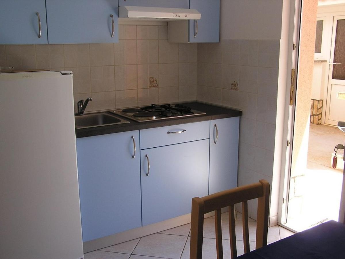 Apartman Justinic 실로 외부 사진