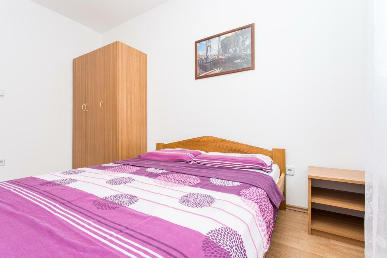 Apartman Justinic 실로 외부 사진